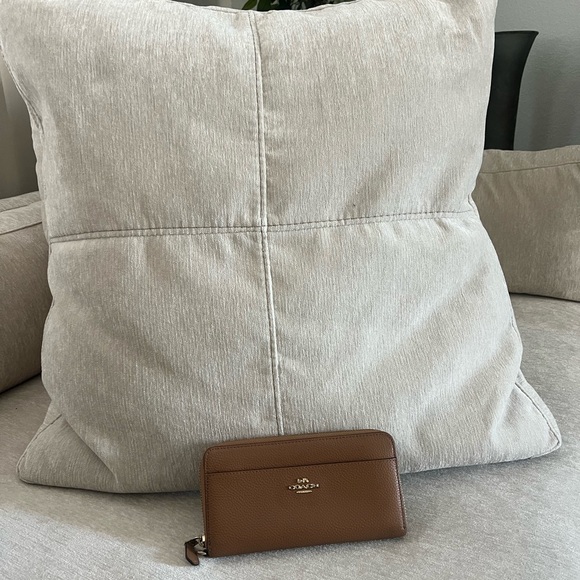 Coach Brown Leather Wallet - Picture 14 of 14